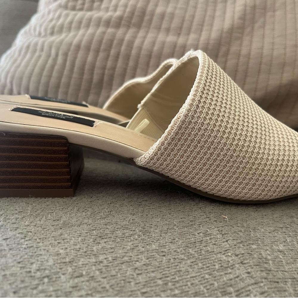 Jones New York Cream Mules with Textured Strap